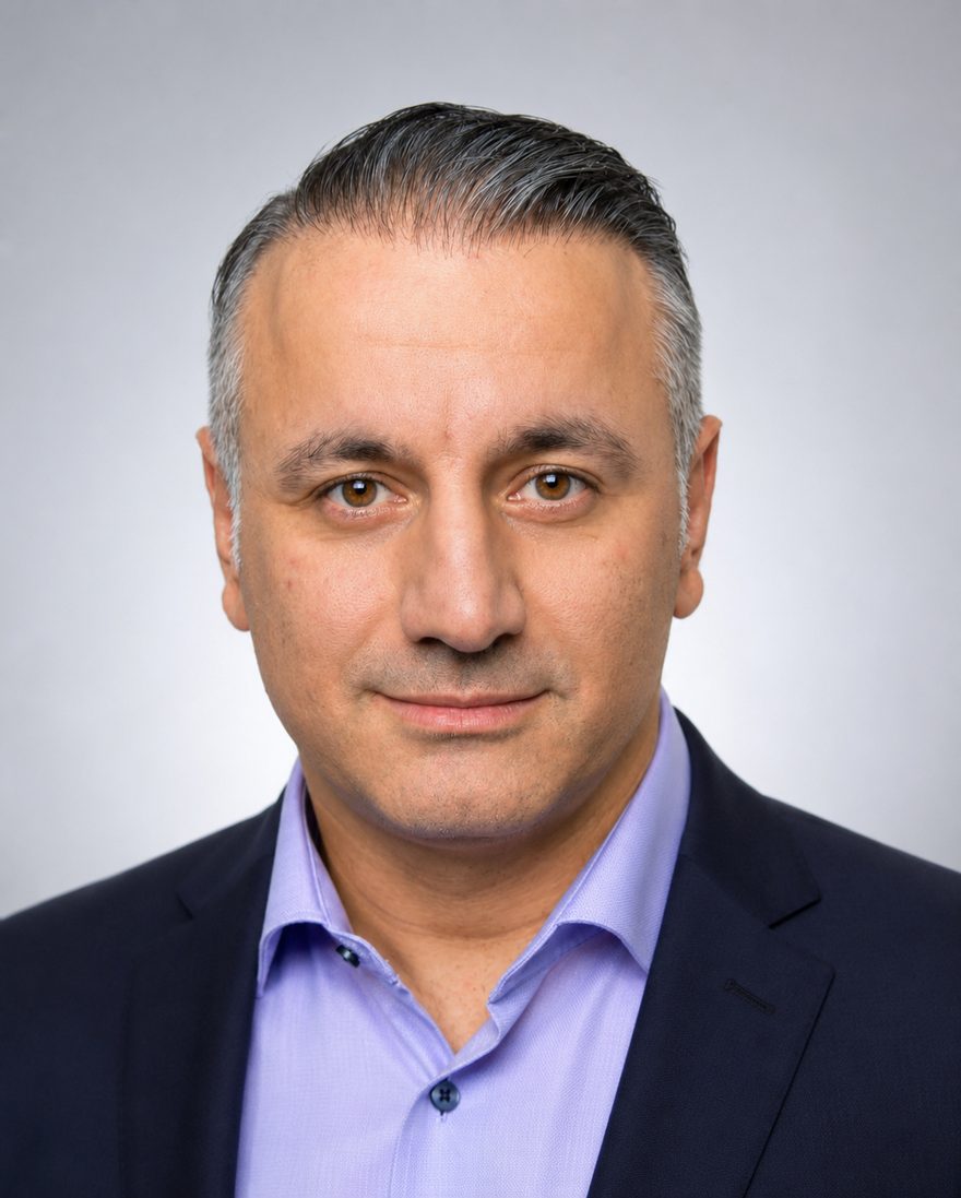 Porträt Dr.-Ing. Khalil Niazmand